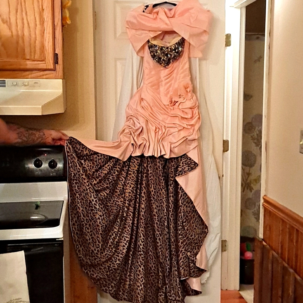 Prom gown